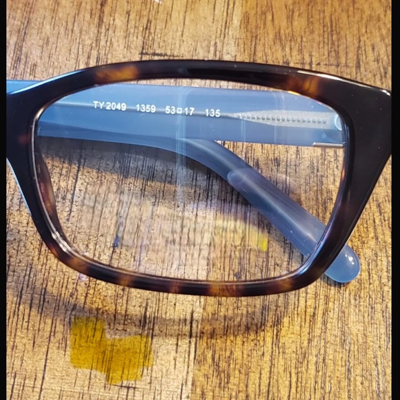 ❌SOLD❌Tory Burch Eyeglasses Frames (TY2049 1359) - Picture 3 of 8